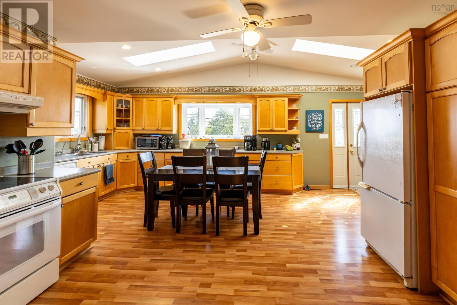 1192 Highway 335 Highway, Middle West Pubnico, Nova Scotia  B0W 2M0 - Photo 10 - 202524663