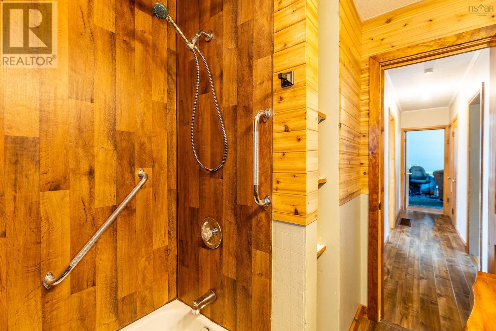 1192 Highway 335 Highway, Middle West Pubnico, Nova Scotia  B0W 2M0 - Photo 20 - 202524663