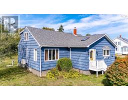 1192 Highway 335 Highway, middle west pubnico, Nova Scotia