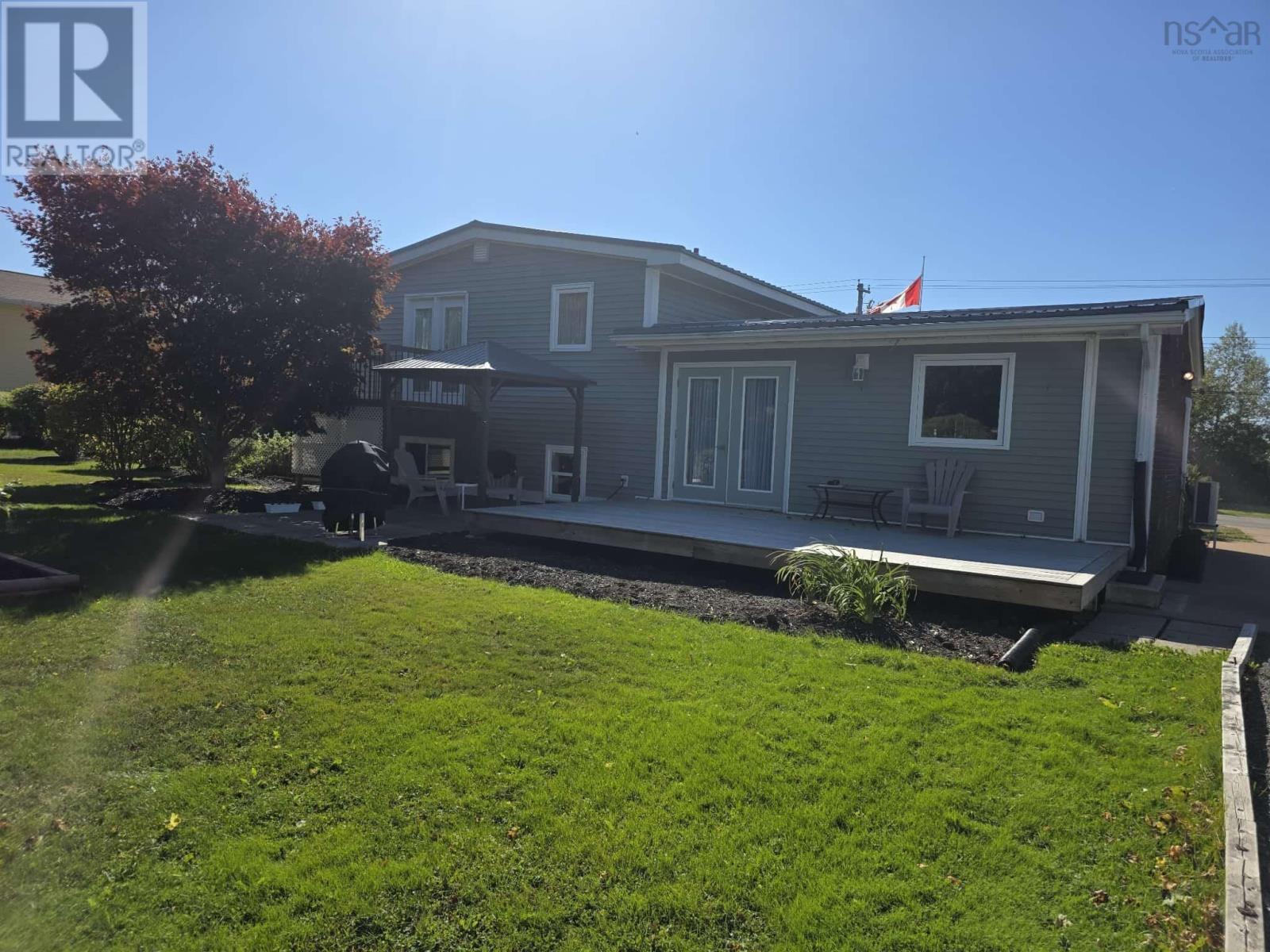 212 Patterson Street, Pictou, Nova Scotia  B0K 1H0 - Photo 5 - 202524749