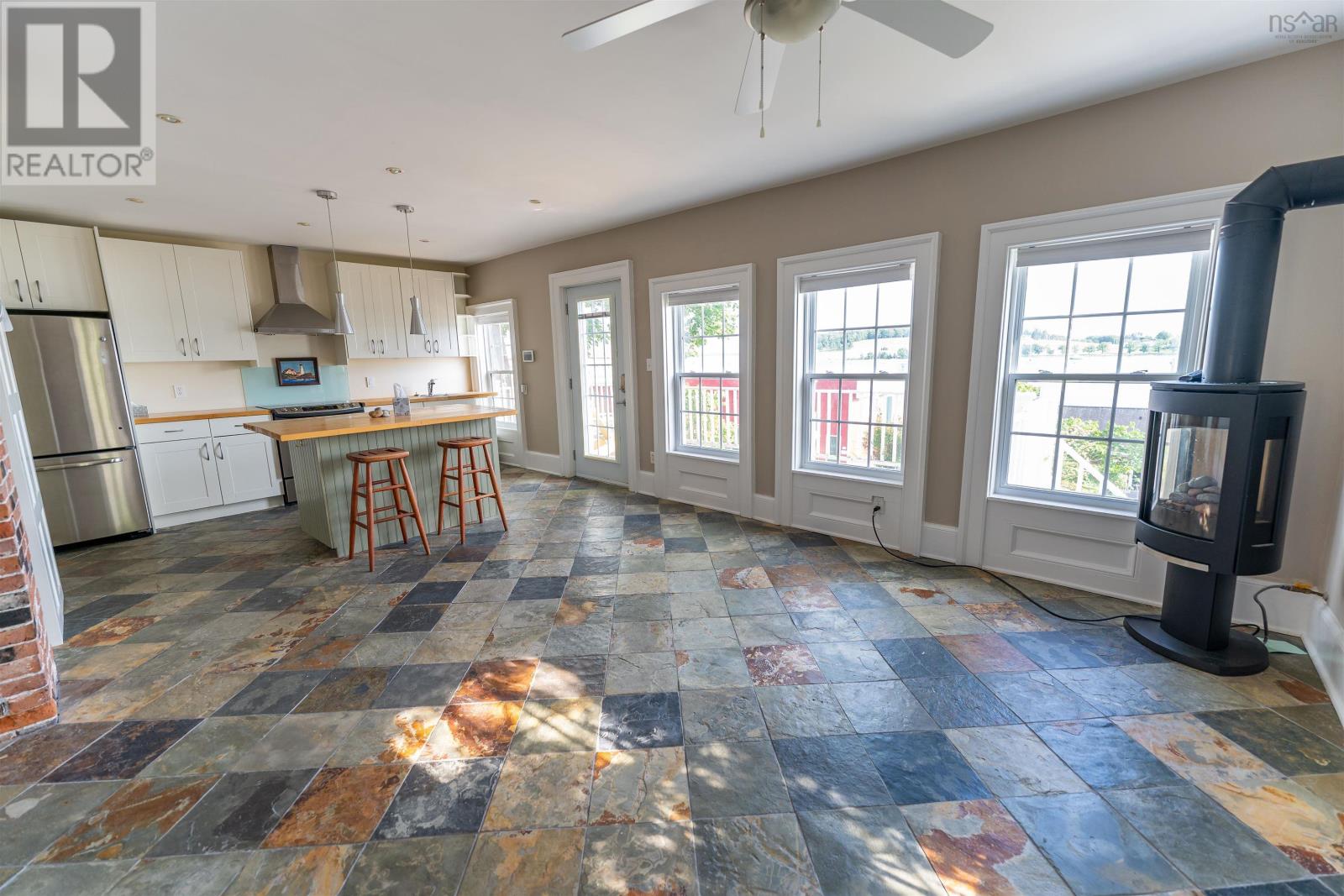 44 Montague Street, Lunenburg, Nova Scotia  B0J 2C0 - Photo 14 - 202524793