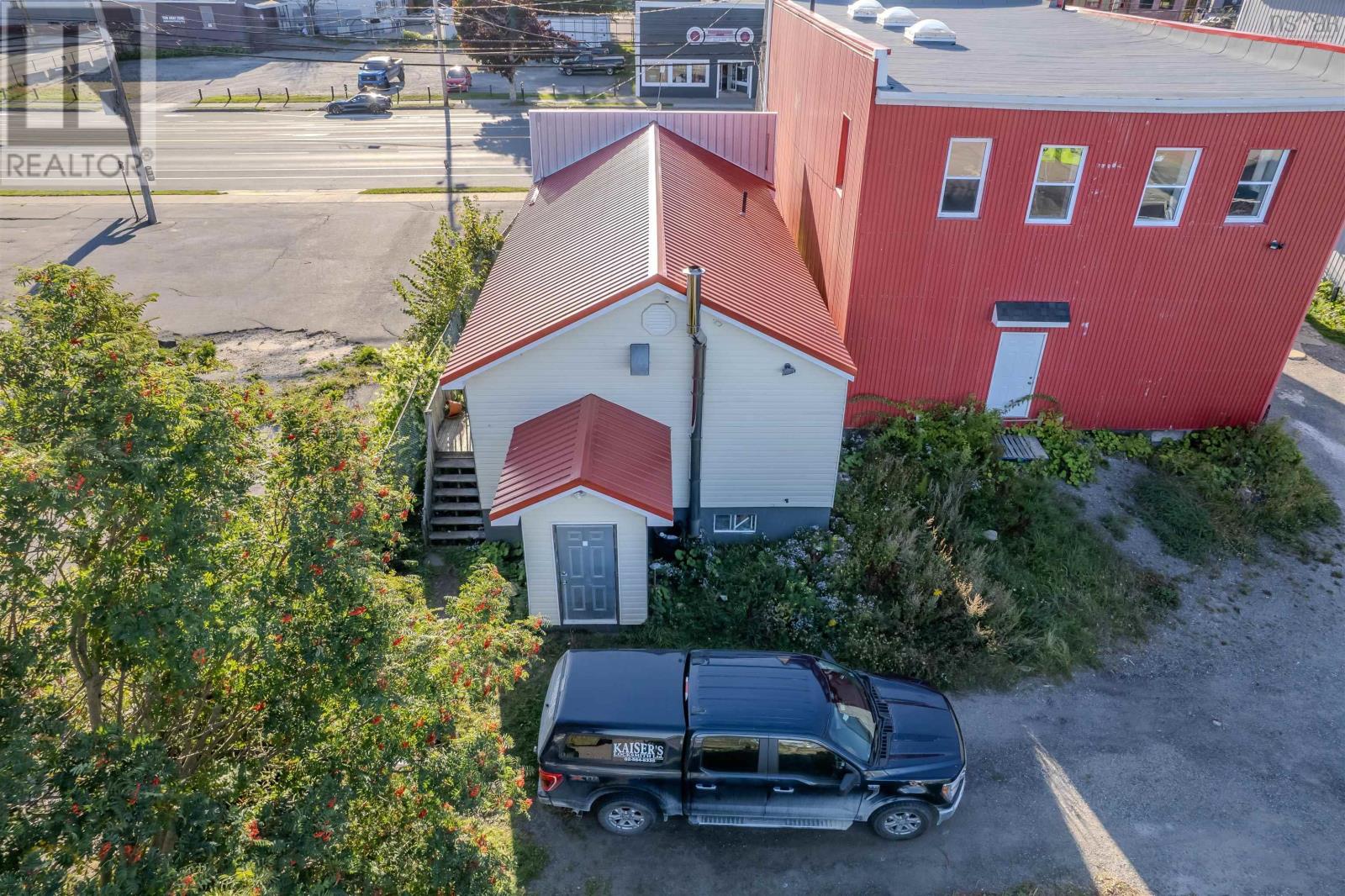 377 George Street, Sydney, Nova Scotia  B1P 1K2 - Photo 7 - 202524879