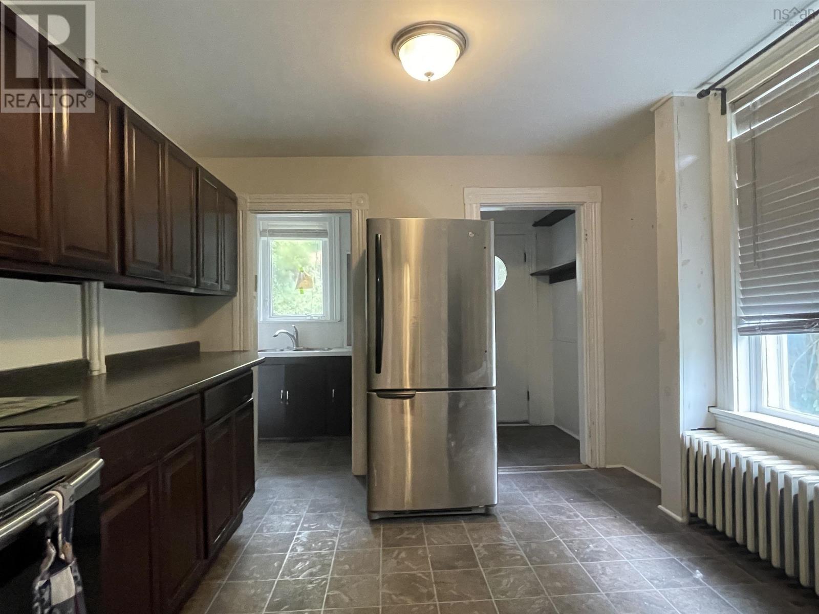 42 Bell Street, New Glasgow, Nova Scotia  B2H 2A9 - Photo 8 - 202524888