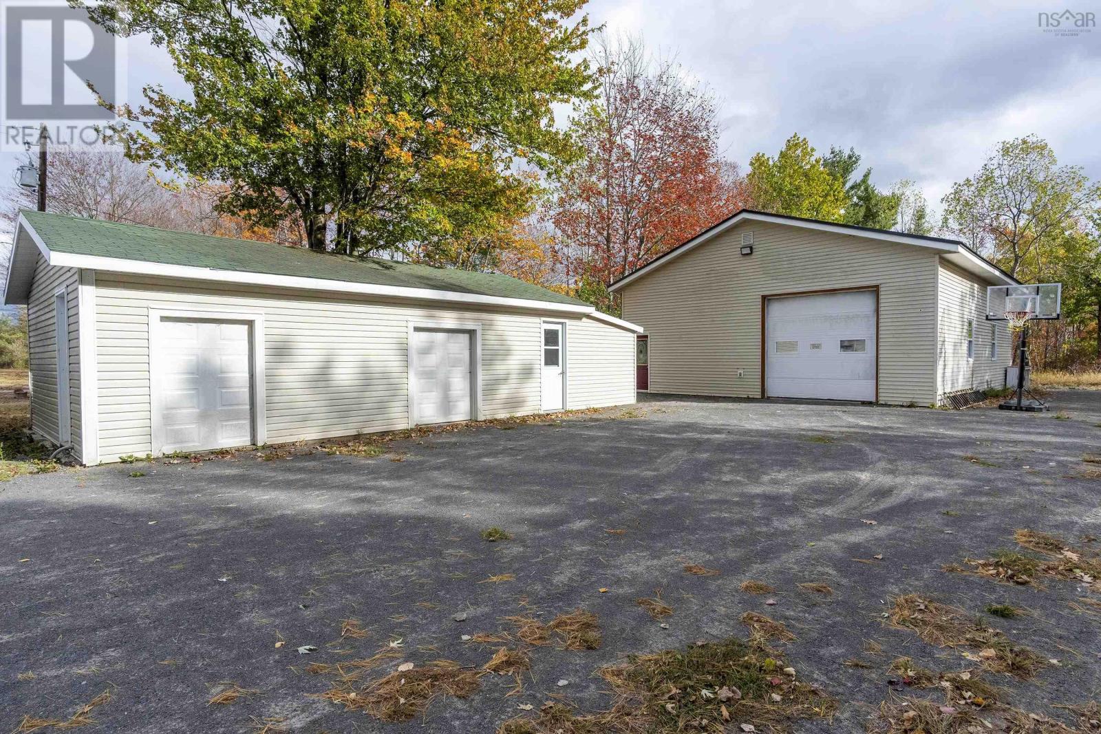 4168 Highway 1 Highway, South Berwick, Nova Scotia  B0S 1E0 - Photo 3 - 202525066