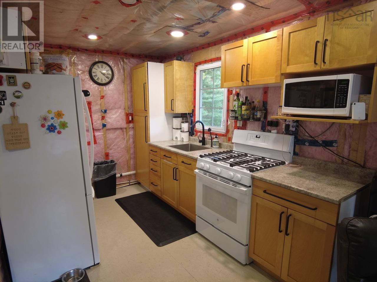 1402 Kolbec Road, Kolbec, Nova Scotia  B0M 1P0 - Photo 19 - 202525067