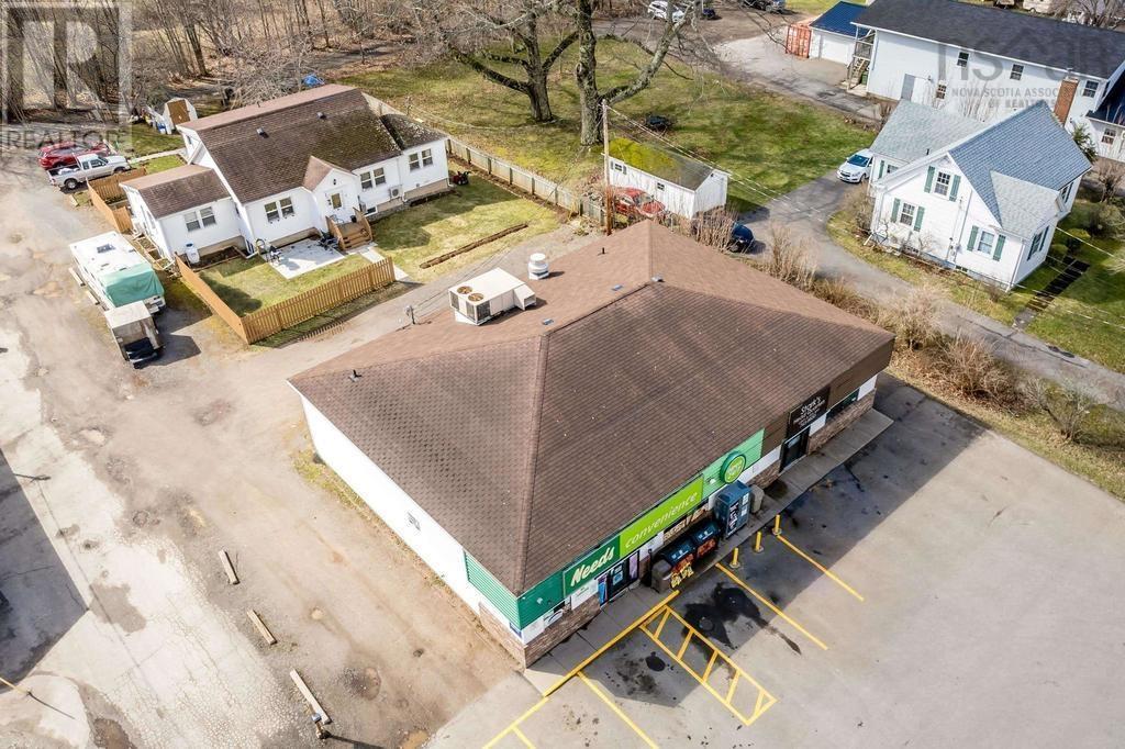 796 & 800 Main Street, Kingston, Nova Scotia  B0P 1R0 - Photo 3 - 202525101