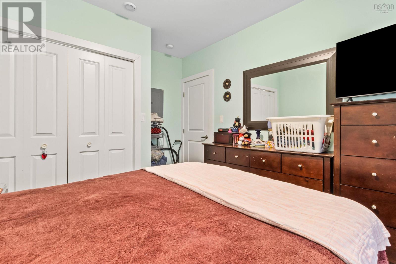 17 Chadwick Street, Dartmouth, Nova Scotia  B2Y 2M2 - Photo 36 - 202525104