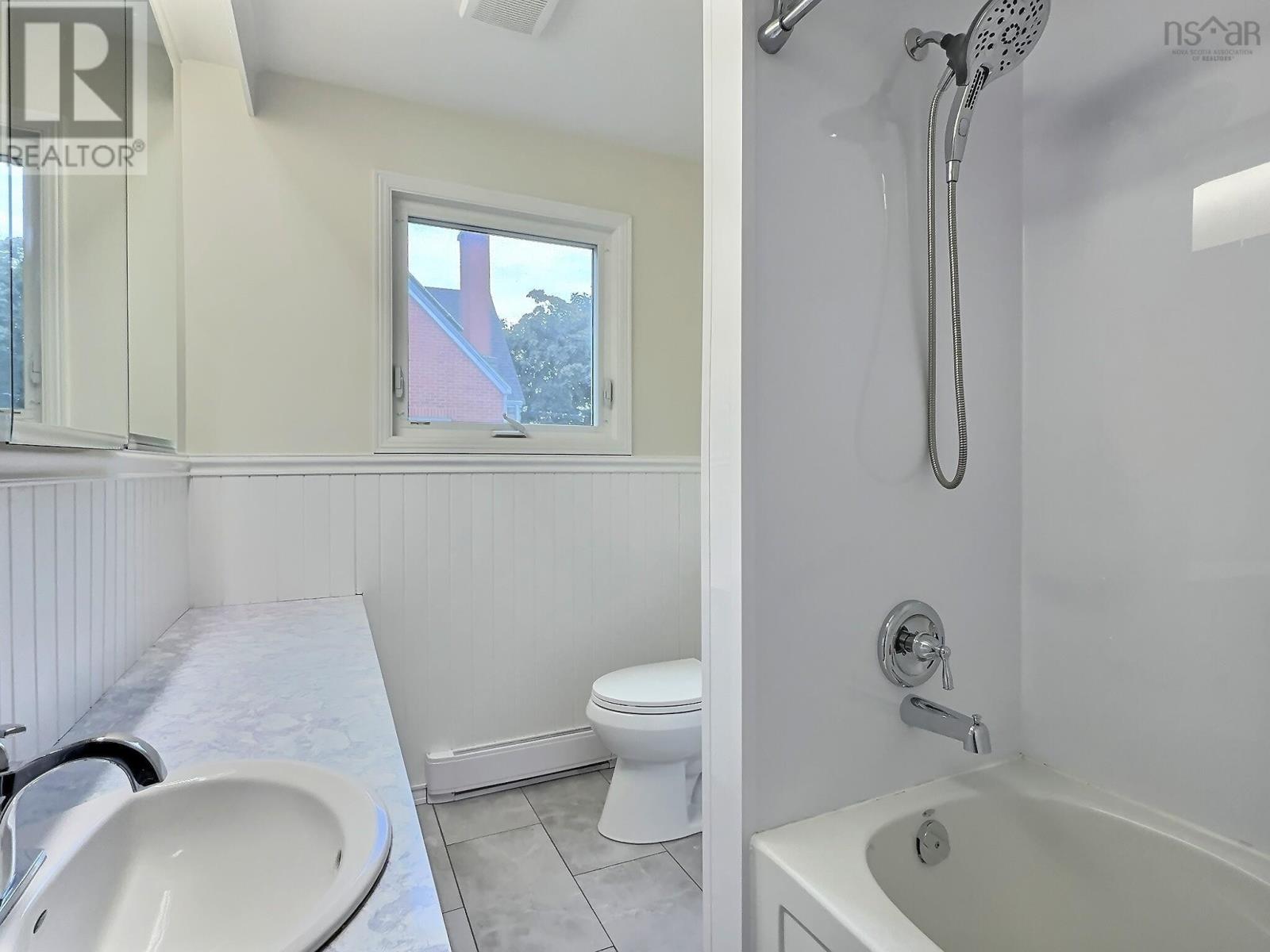 5 Pattillo Avenue, Truro, Nova Scotia  B2N 1K5 - Photo 12 - 202525113