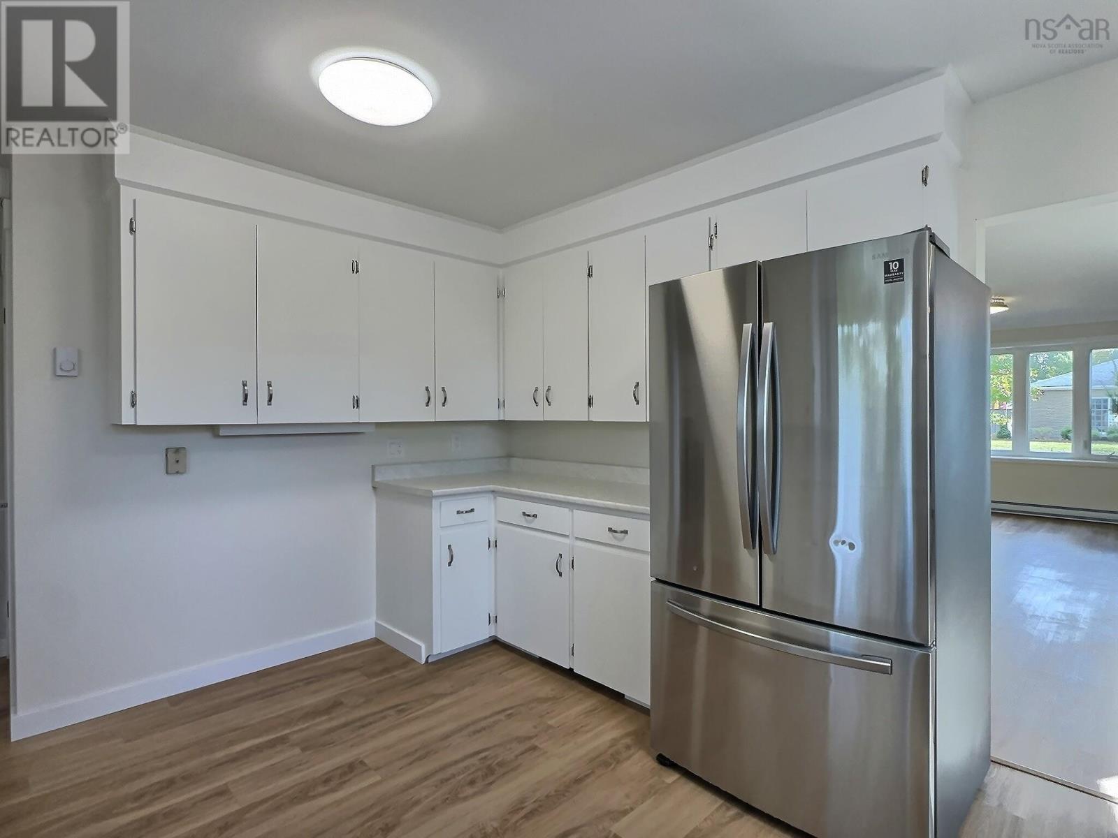 5 Pattillo Avenue, Truro, Nova Scotia  B2N 1K5 - Photo 3 - 202525113