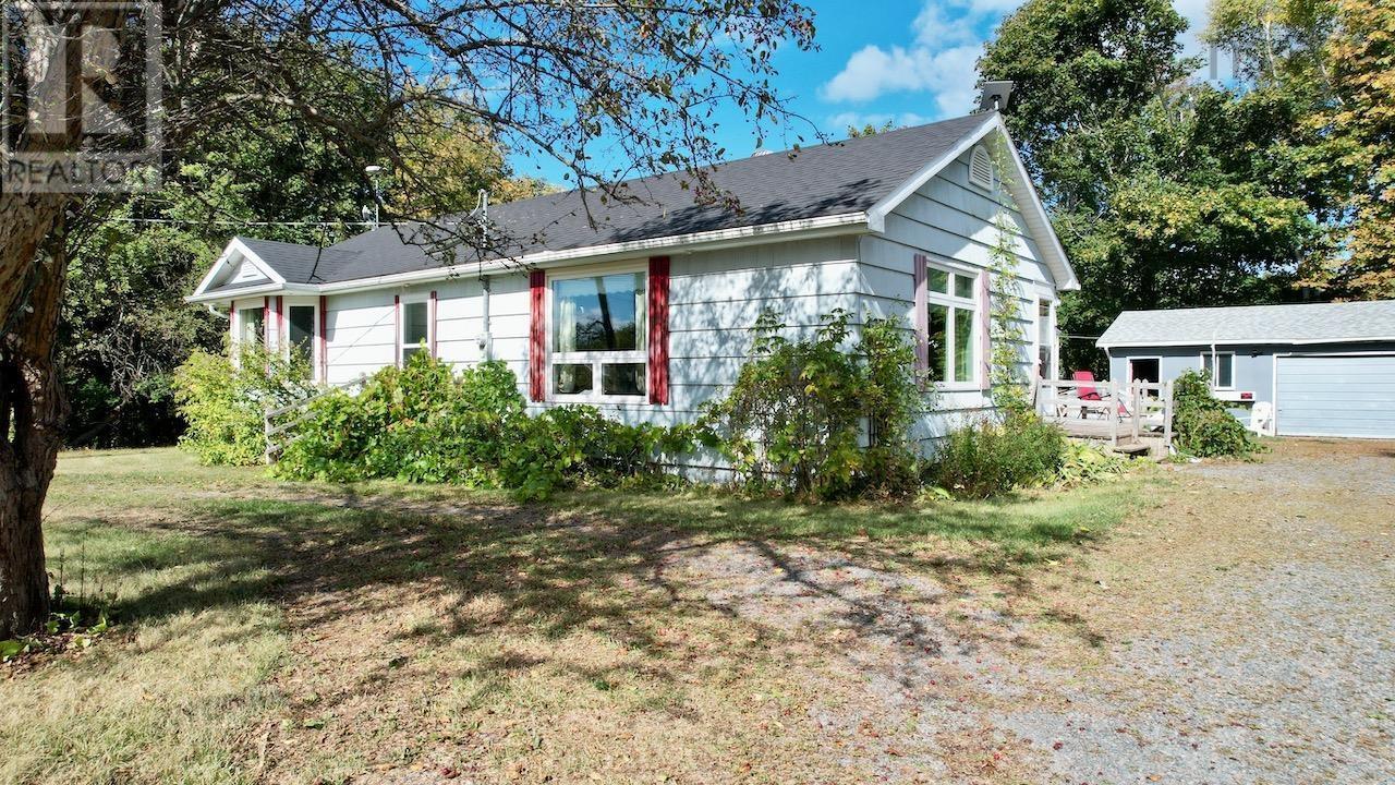 7307 Highway 366 Highway, Northport, Nova Scotia  B0L 1E0 - Photo 2 - 202525233