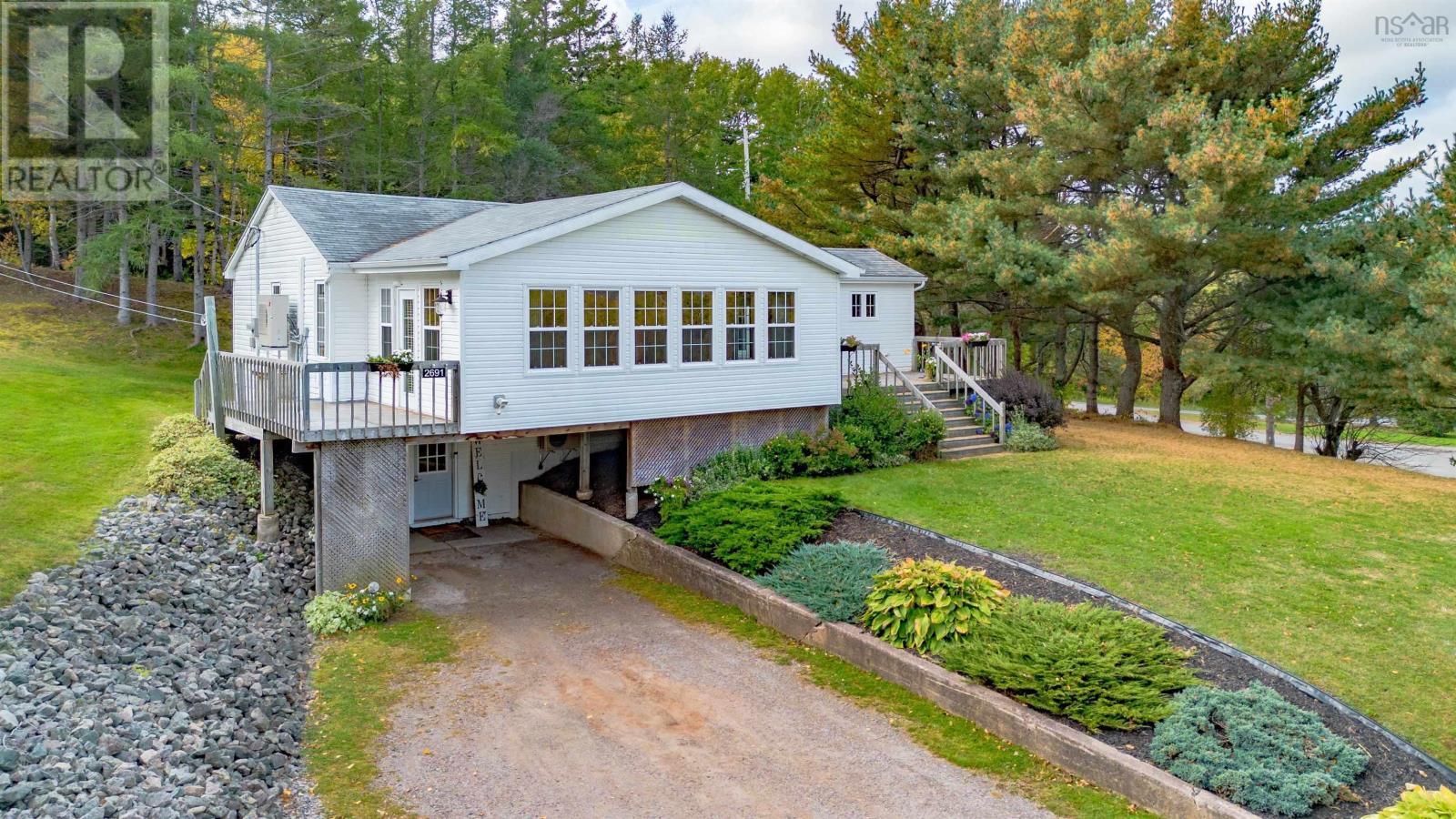 2691 East Margaree Road, Margaree Forks, Nova Scotia  B0E 2A0 - Photo 2 - 202525259