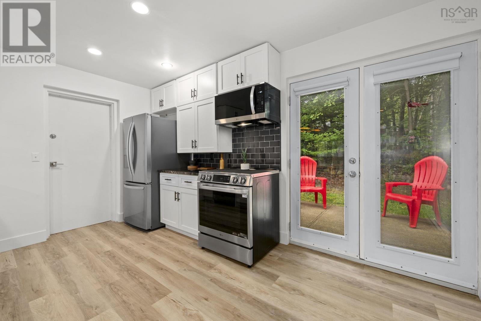 31-33 Birch Grove, Upper Tantallon, Nova Scotia  B3Z 1L1 - Photo 12 - 202525274