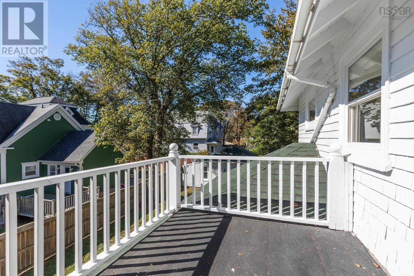 19 Cumberland Street, Yarmouth, Nova Scotia  B5A 5K4 - Photo 38 - 202525355