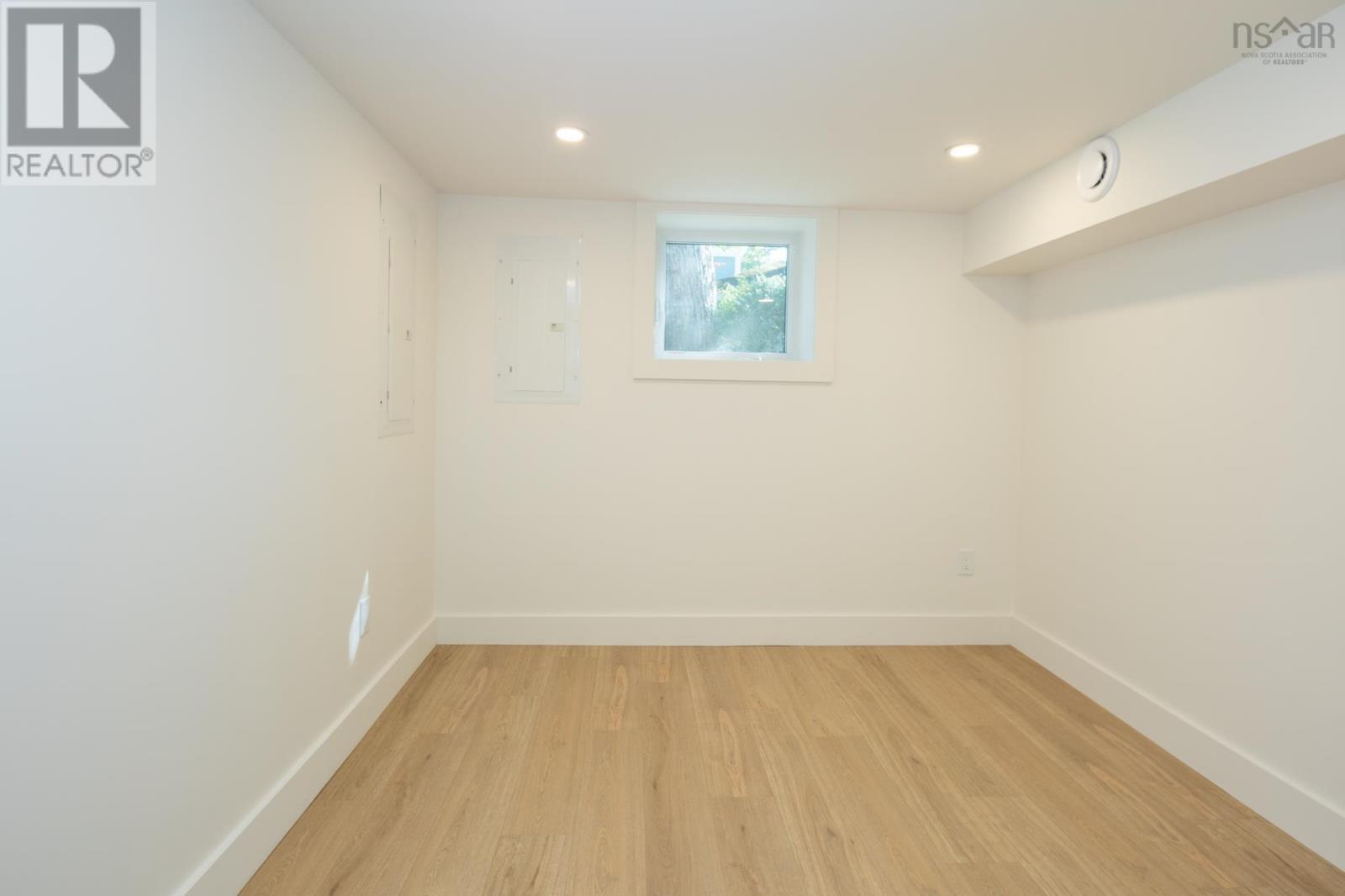 19 Cumberland Street, Yarmouth, Nova Scotia  B5A 5K4 - Photo 44 - 202525355