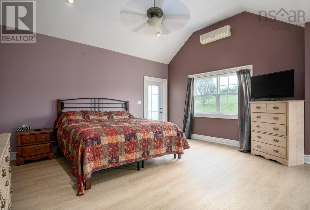 1578 Cooks Brook Road, Cooks Brook, Nova Scotia  B0N 2H0 - Photo 17 - 202525423