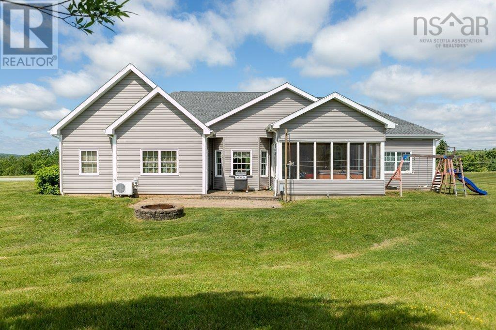 1578 Cooks Brook Road, Cooks Brook, Nova Scotia  B0N 2H0 - Photo 6 - 202525423