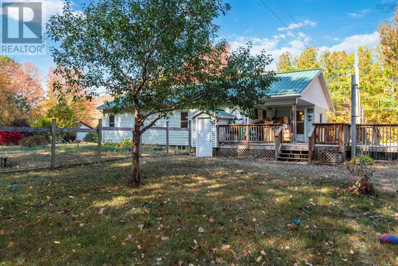 26 Pleasant Street, Wilmot, Nova Scotia  B0P 1W0 - Photo 6 - 202525429