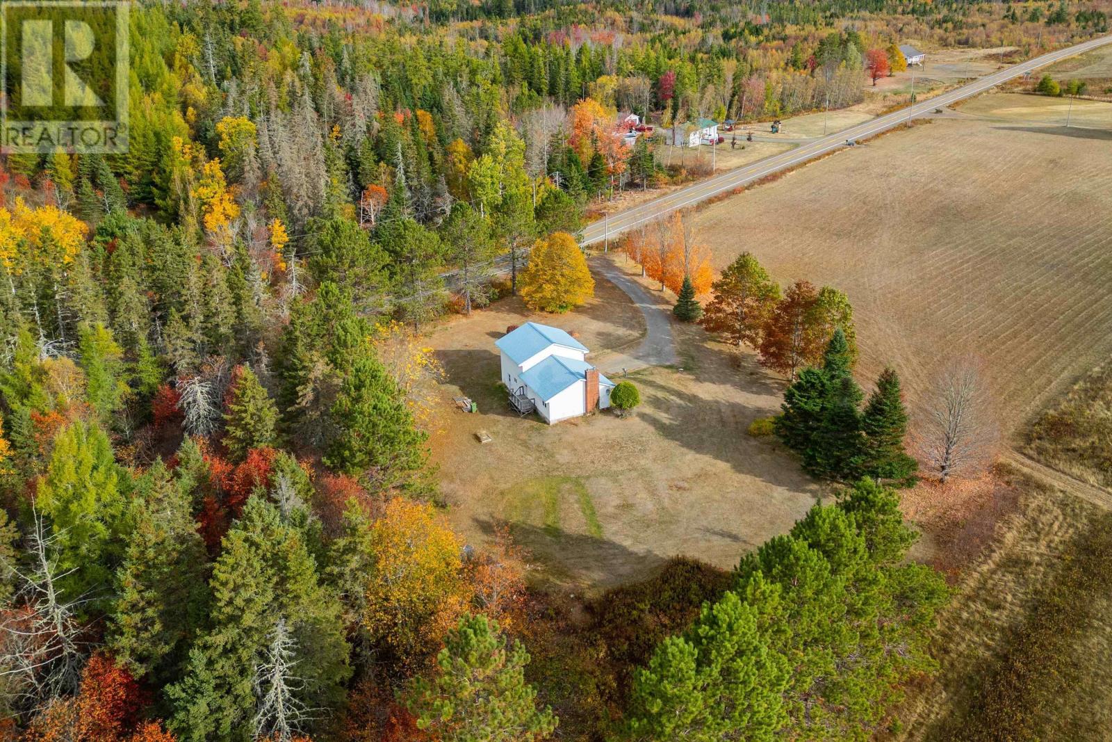 9242 Highway 2, Southampton, Nova Scotia  B0M 1W0 - Photo 6 - 202525479