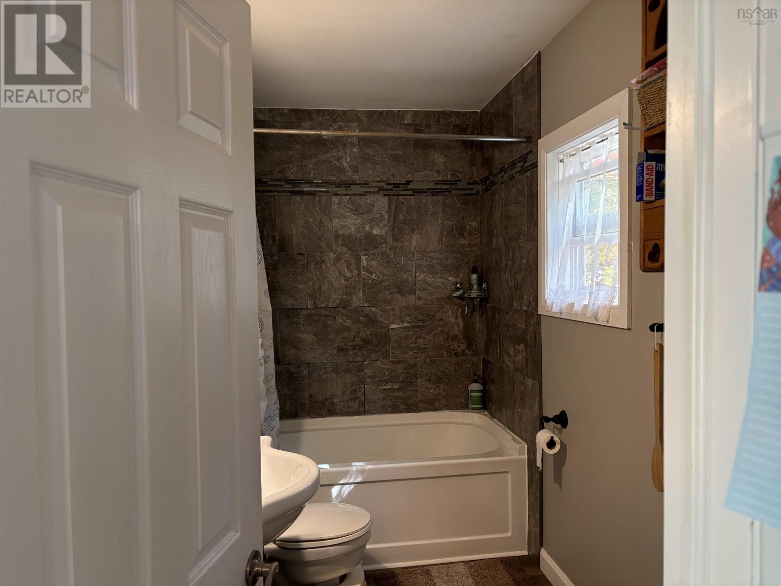 498 Upper Branch Road, Wileville, Nova Scotia  B4V 5M7 - Photo 15 - 202525503