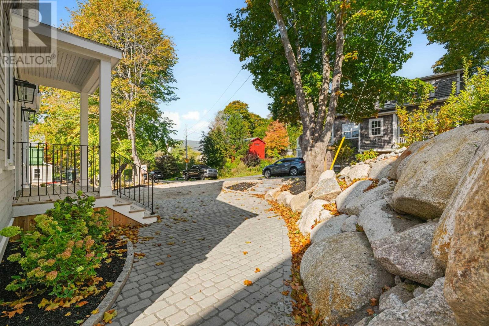 59 Union Street, Chester, Nova Scotia  B0J 1J0 - Photo 5 - 202525517