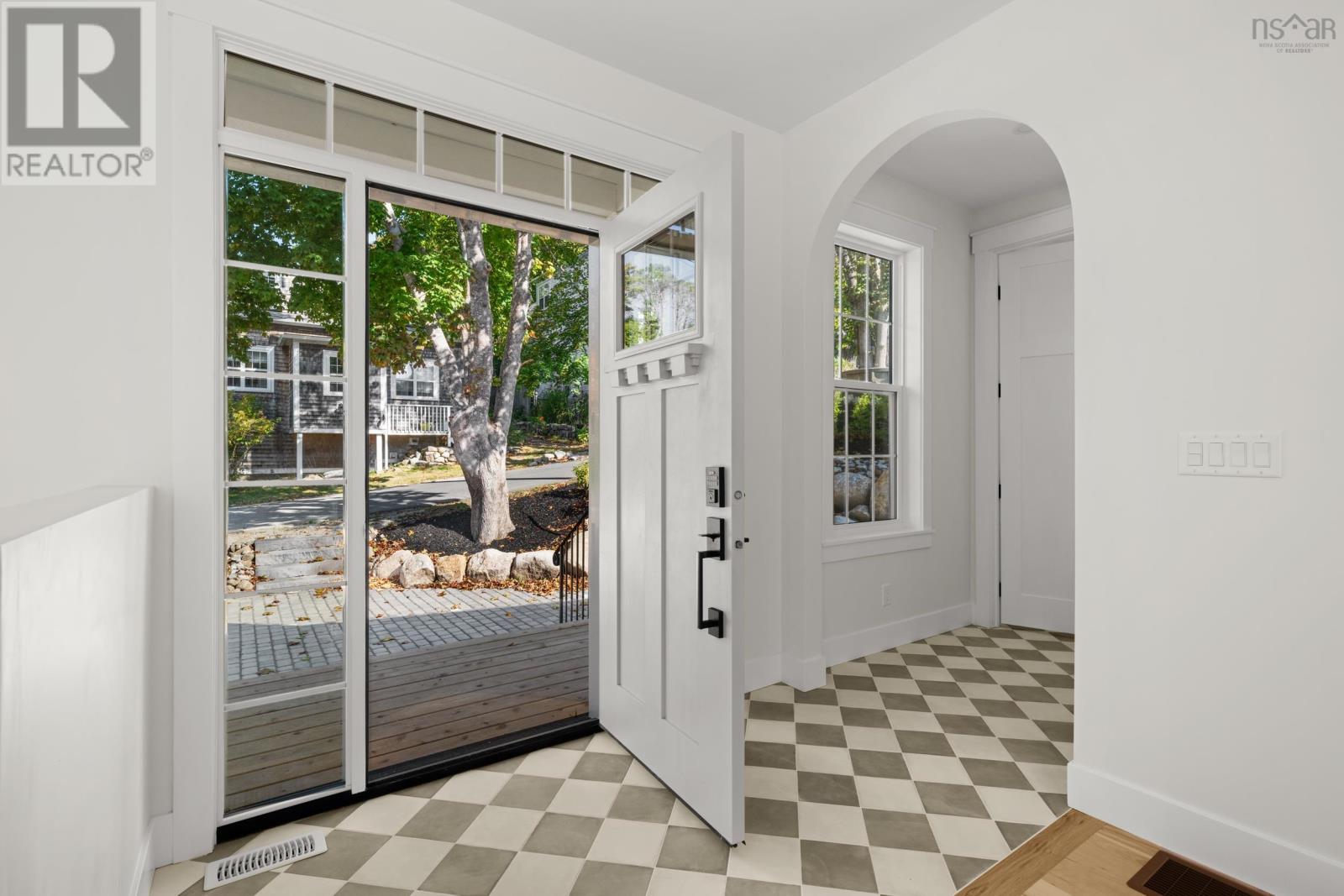 59 Union Street, Chester, Nova Scotia  B0J 1J0 - Photo 6 - 202525517