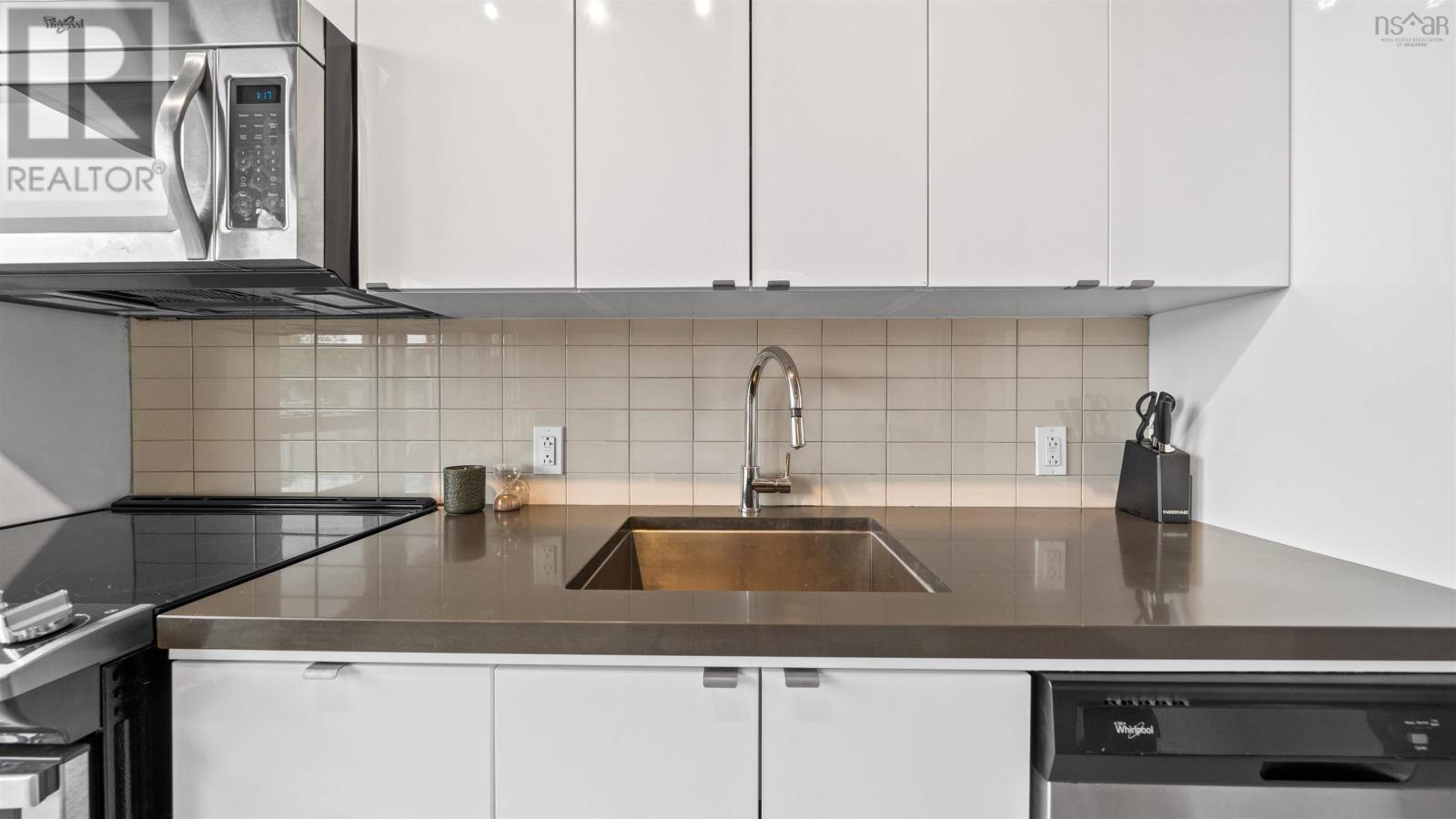 406 1065 Barrington Street, Halifax, Nova Scotia  B3H 0B7 - Photo 16 - 202525582