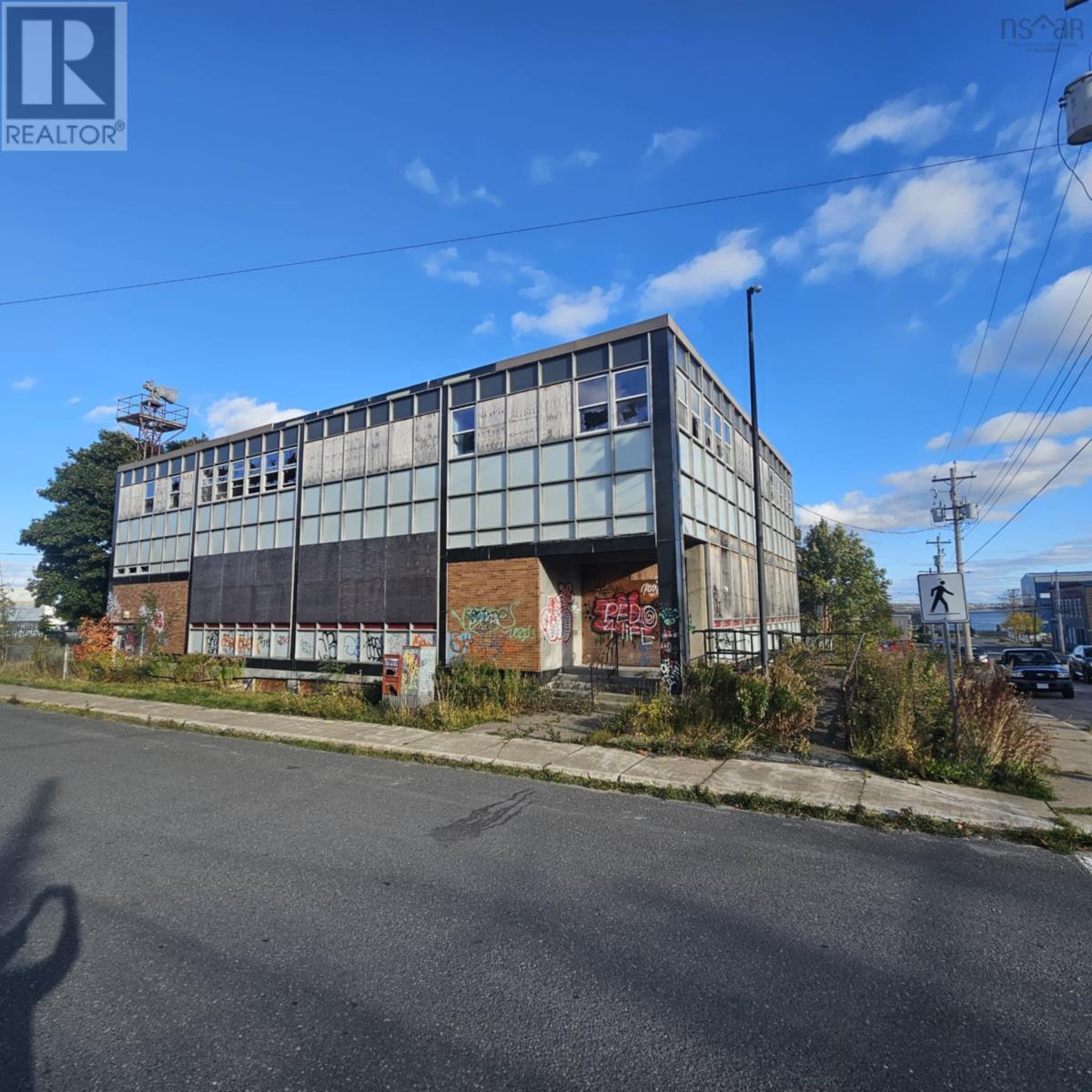 17 Archibald Avenue, North Sydney, Nova Scotia  B2A 2A1 - Photo 3 - 202525649