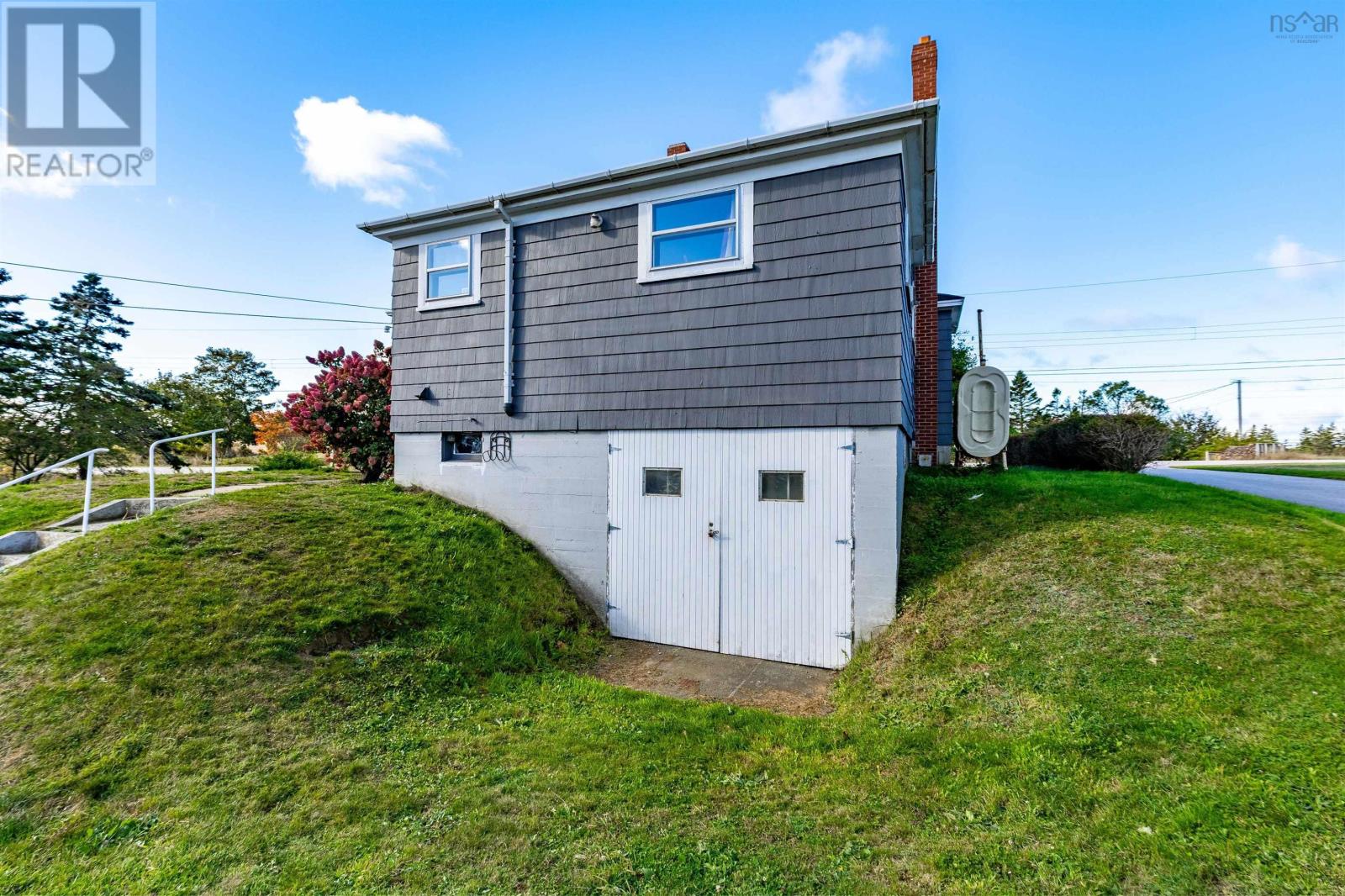 41 School Street, Lower West Pubnico, Nova Scotia  B0W 2C0 - Photo 28 - 202525668