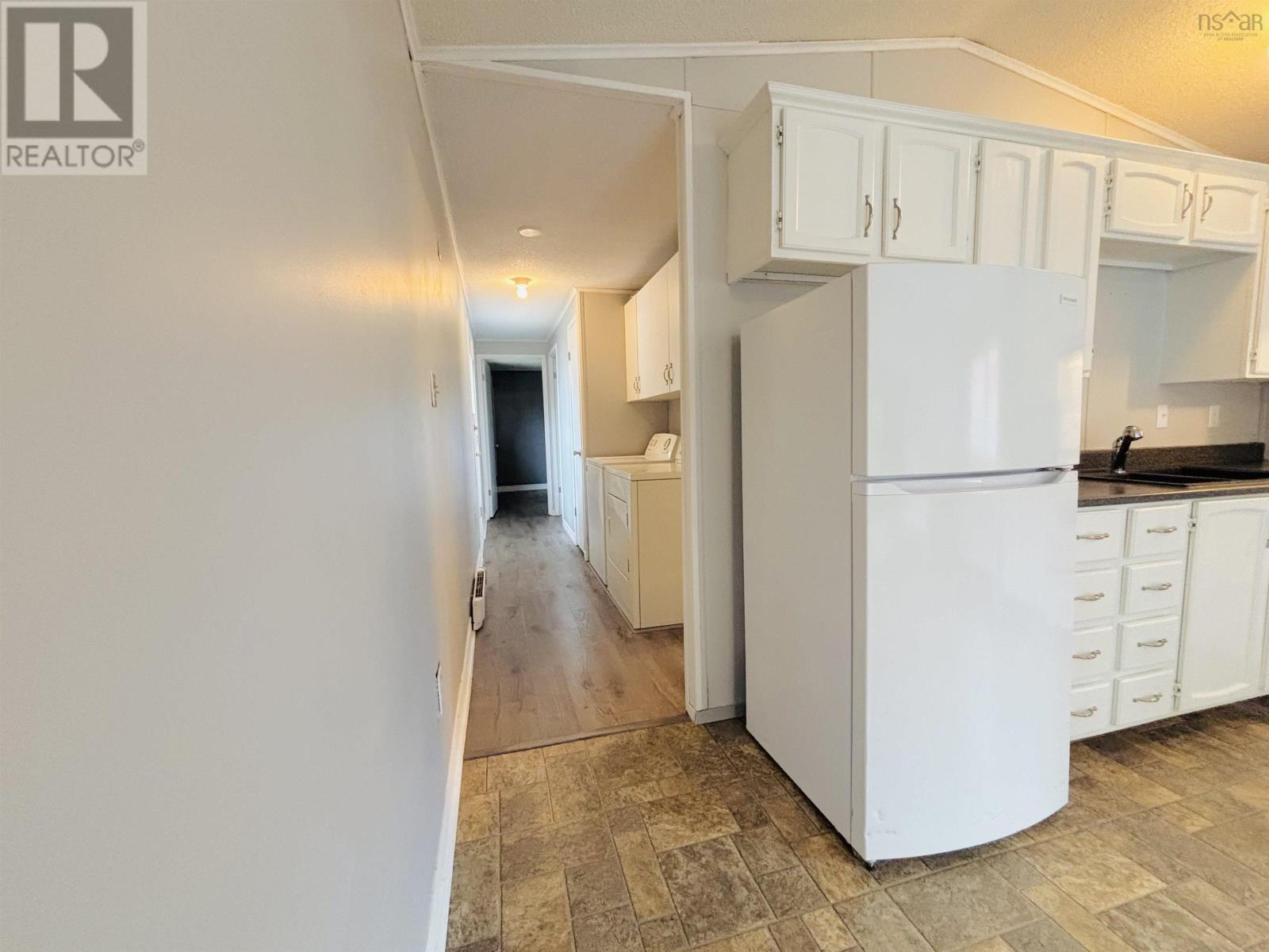 12 Joshua Street, Enfield, Nova Scotia  B2T 1K4 - Photo 5 - 202525671