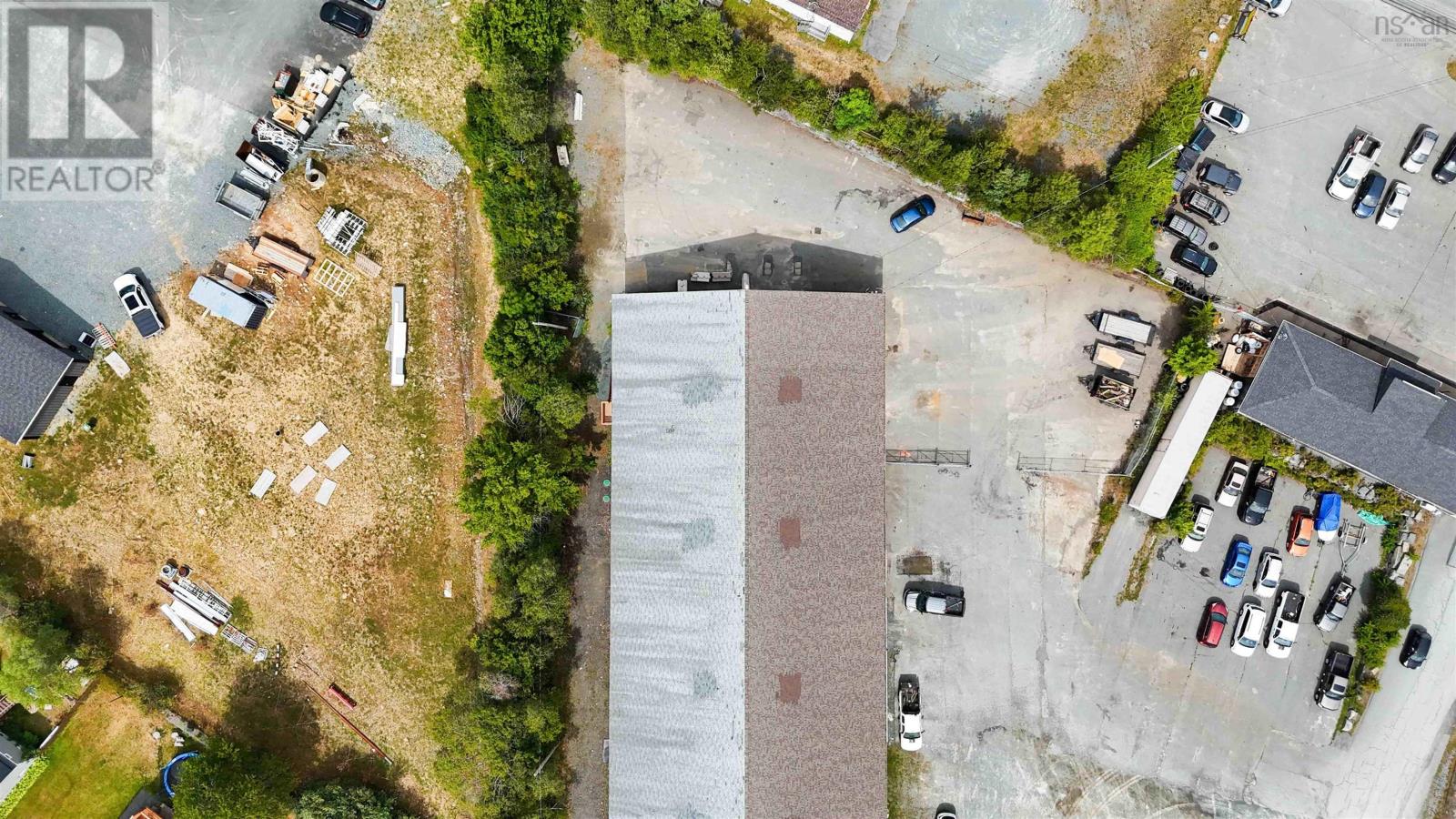 834 Main Street, Dartmouth, Nova Scotia  B3A 3N9 - Photo 3 - 202525738