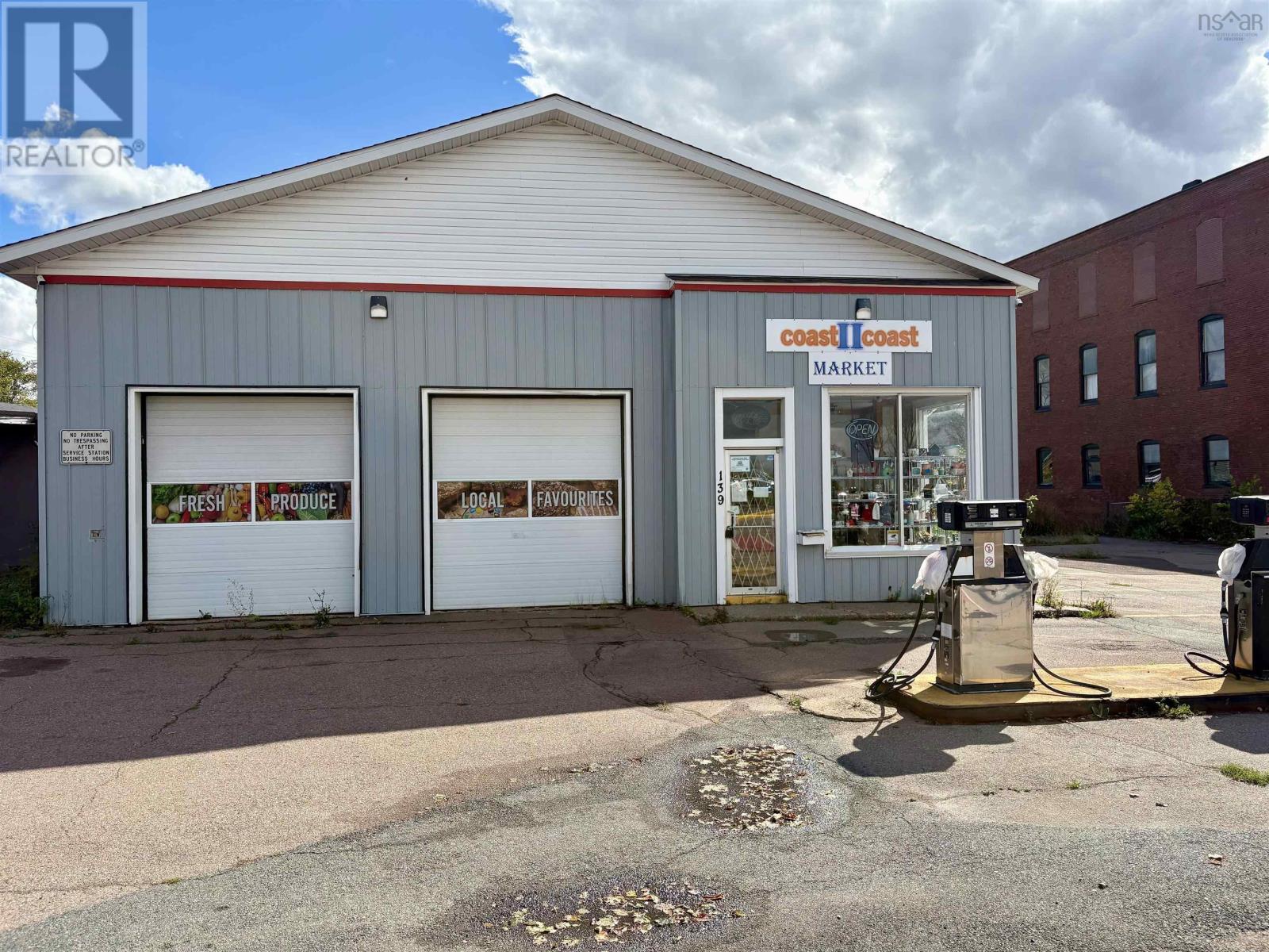 139 Victoria Street, Amherst, Nova Scotia  B4H 1X9 - Photo 3 - 202525768