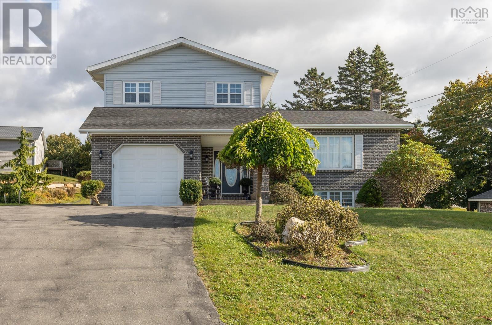 5 Placid Court, yarmouth, Nova Scotia