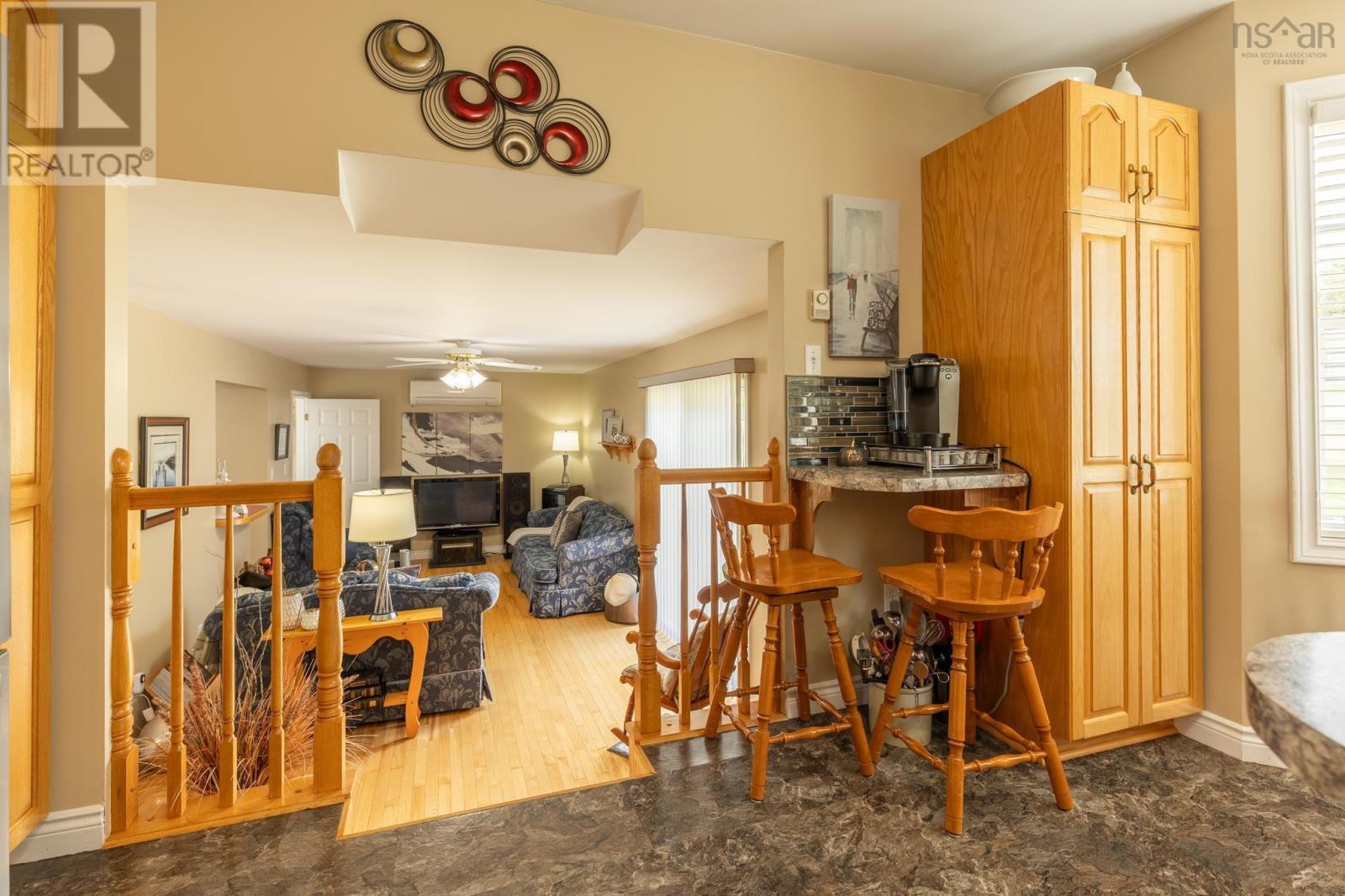 5 Placid Court, Yarmouth, Nova Scotia  B5A 4N5 - Photo 12 - 202525800