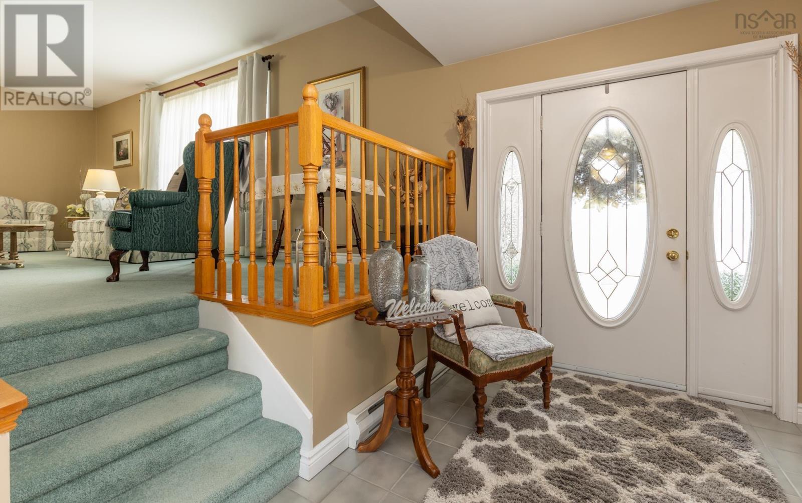 5 Placid Court, Yarmouth, Nova Scotia  B5A 4N5 - Photo 3 - 202525800