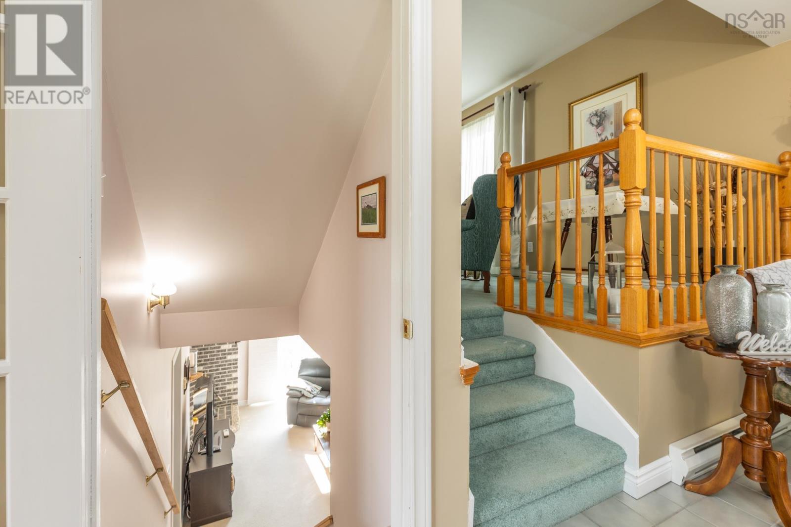 5 Placid Court, Yarmouth, Nova Scotia  B5A 4N5 - Photo 4 - 202525800