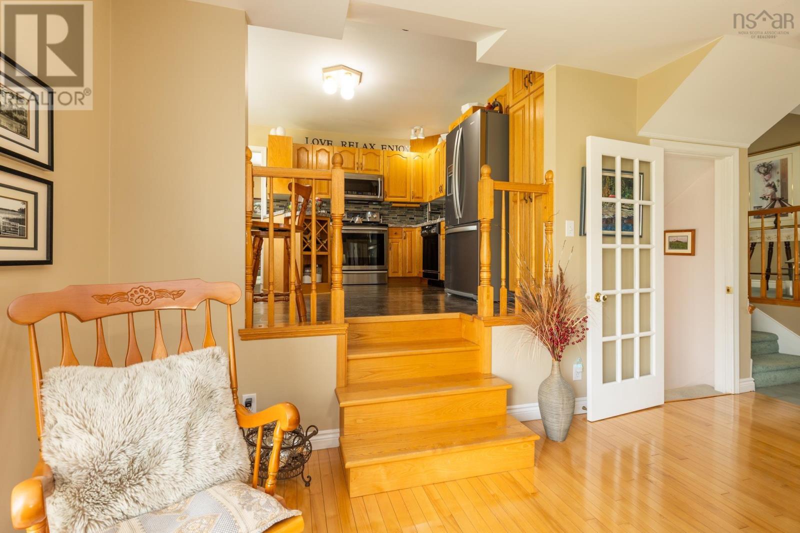 5 Placid Court, Yarmouth, Nova Scotia  B5A 4N5 - Photo 9 - 202525800