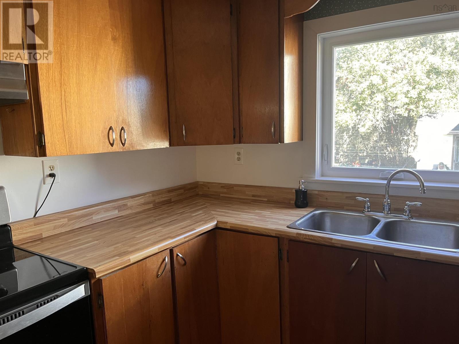 155 Old Sambro Road, Halifax, Nova Scotia  B3R 1R1 - Photo 12 - 202525849