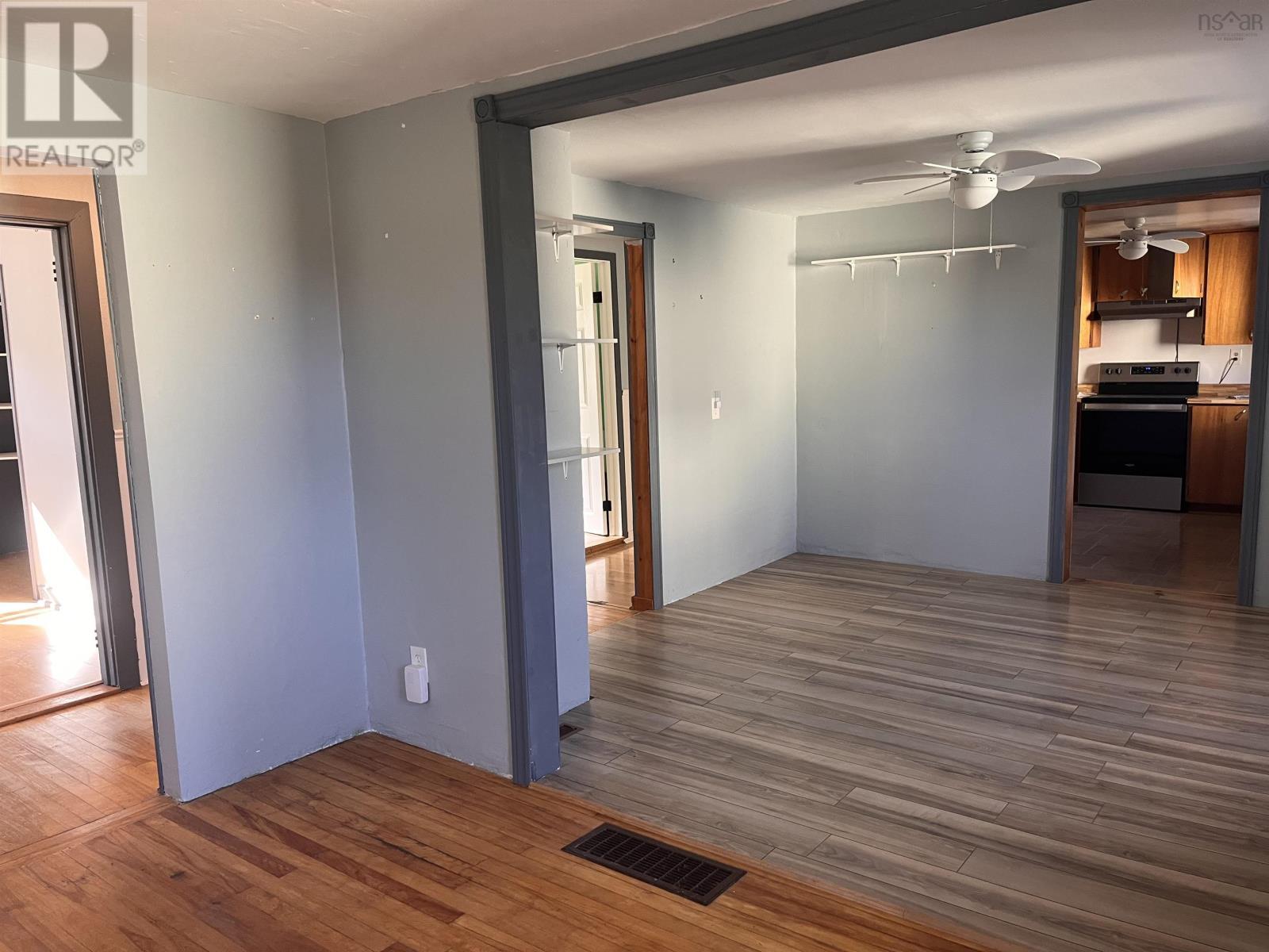 155 Old Sambro Road, Halifax, Nova Scotia  B3R 1R1 - Photo 9 - 202525849