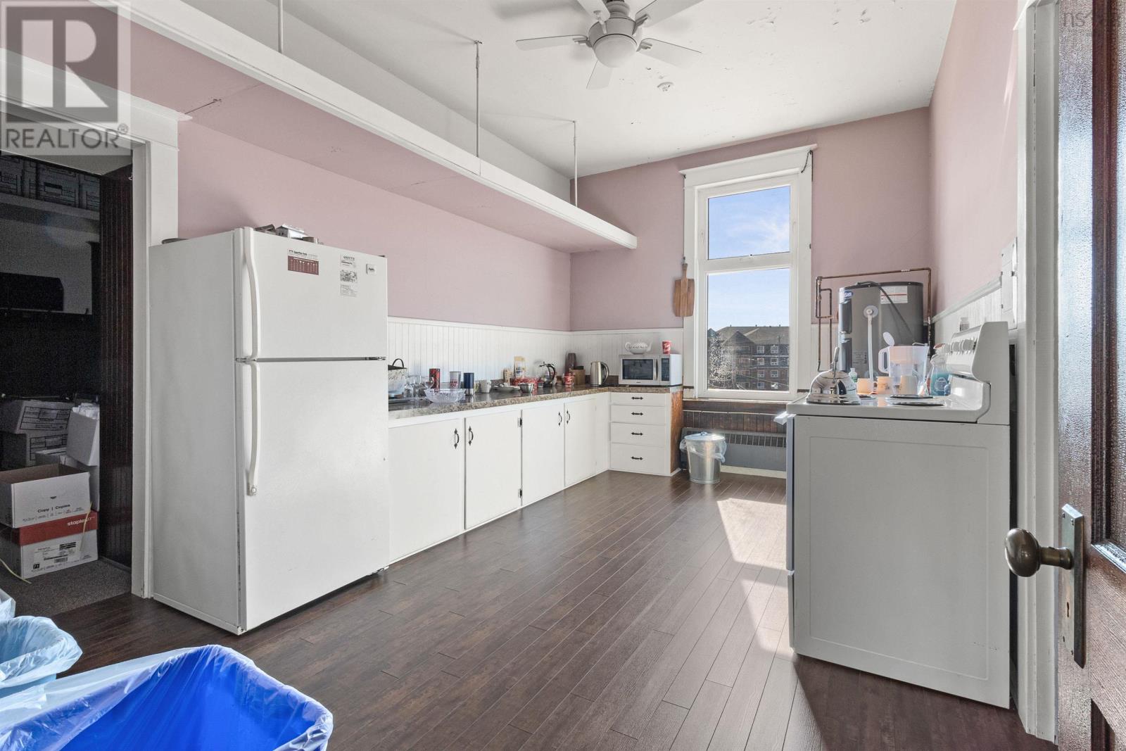 798 Prince Street, Truro, Nova Scotia  B2N 1H1 - Photo 10 - 202525881