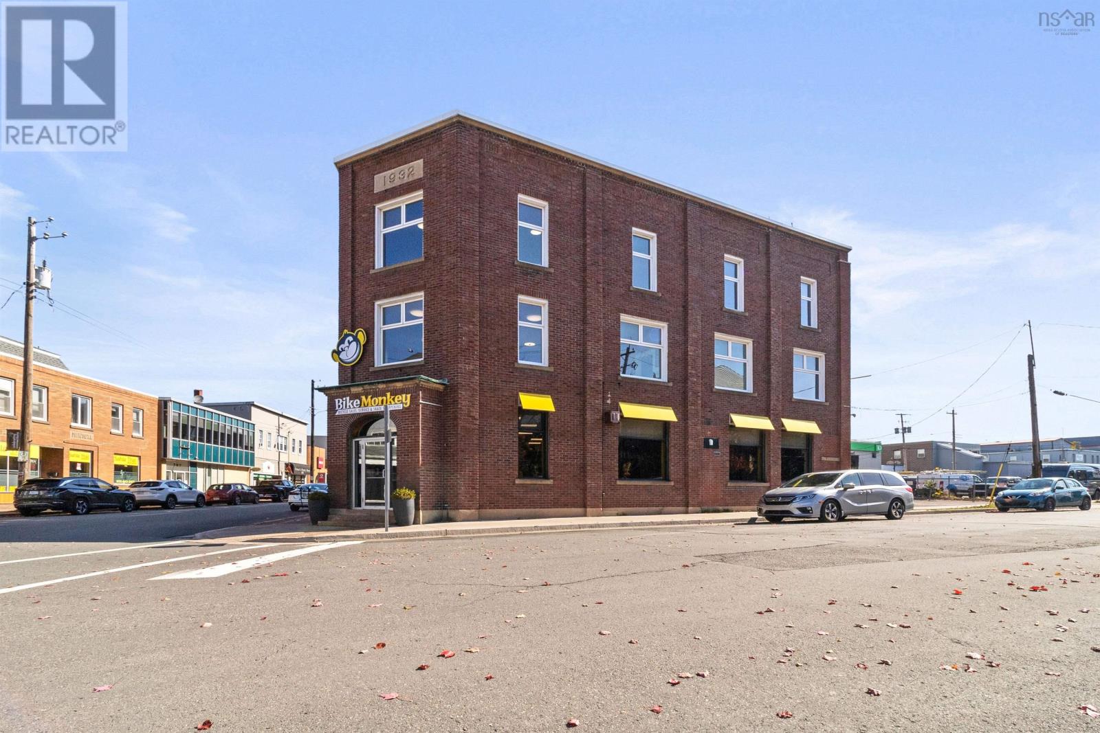 798 Prince Street, Truro, Nova Scotia  B2N 1H1 - Photo 3 - 202525881