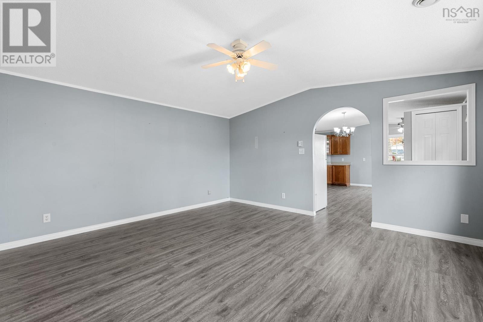 13 Eighth Street, Lucasville, Nova Scotia  B4B 0C9 - Photo 17 - 202525921