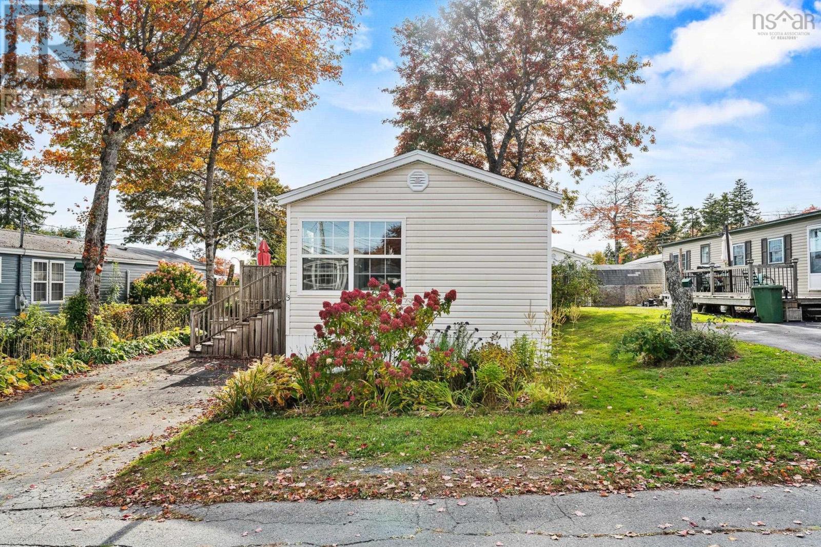 13 Eighth Street, Lucasville, Nova Scotia  B4B 0C9 - Photo 39 - 202525921