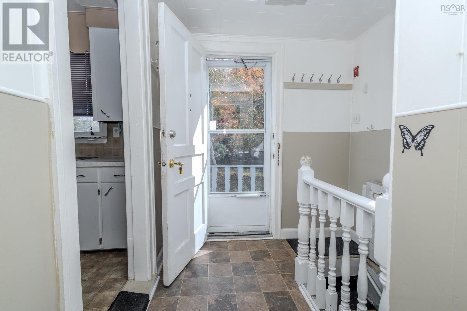 1284 George Street, Mira Road, Nova Scotia  B1P 1N2 - Photo 8 - 202525965