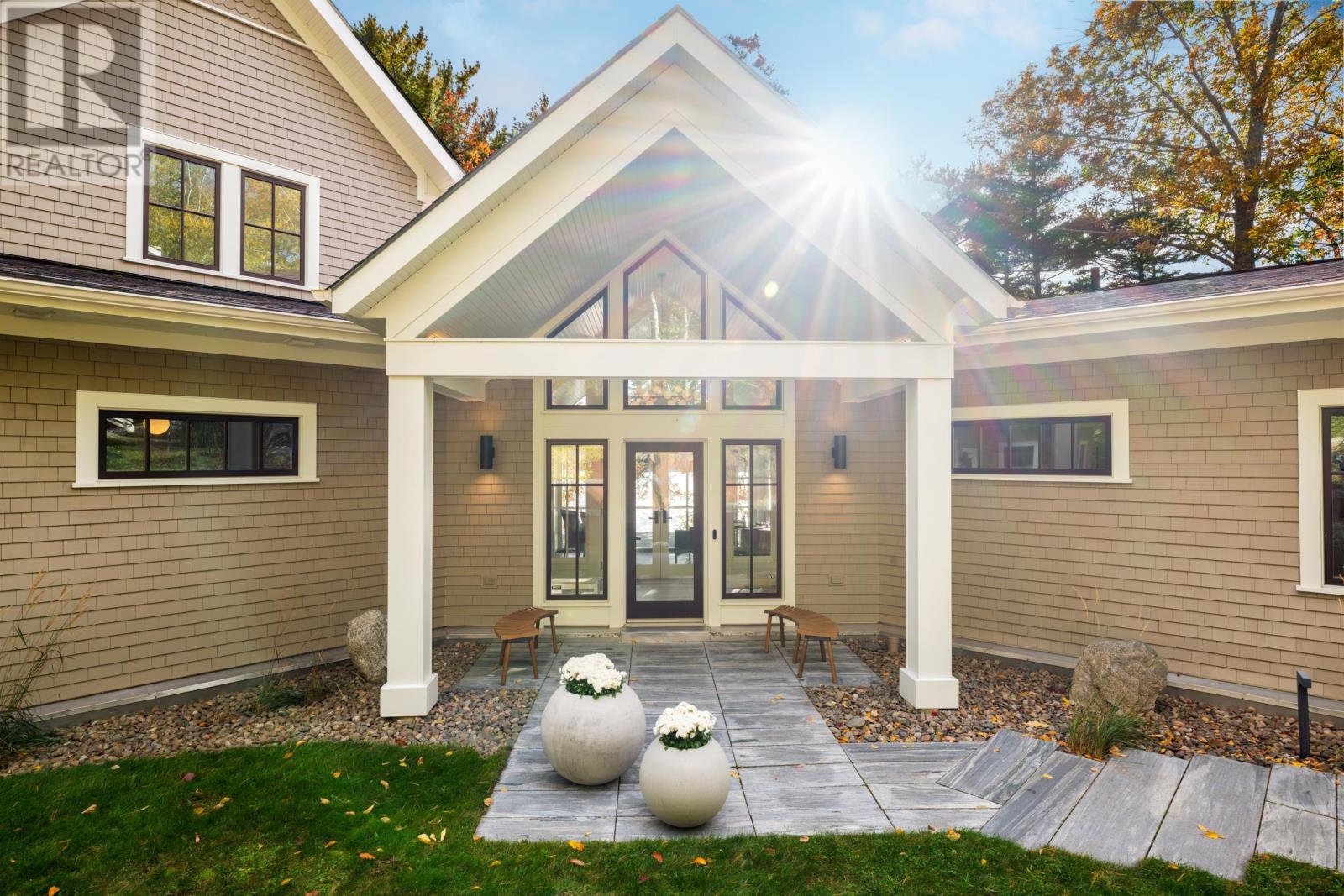 32 Himmelman Lane, Herman's Island, Nova Scotia  B0J 2E0 - Photo 4 - 202525992