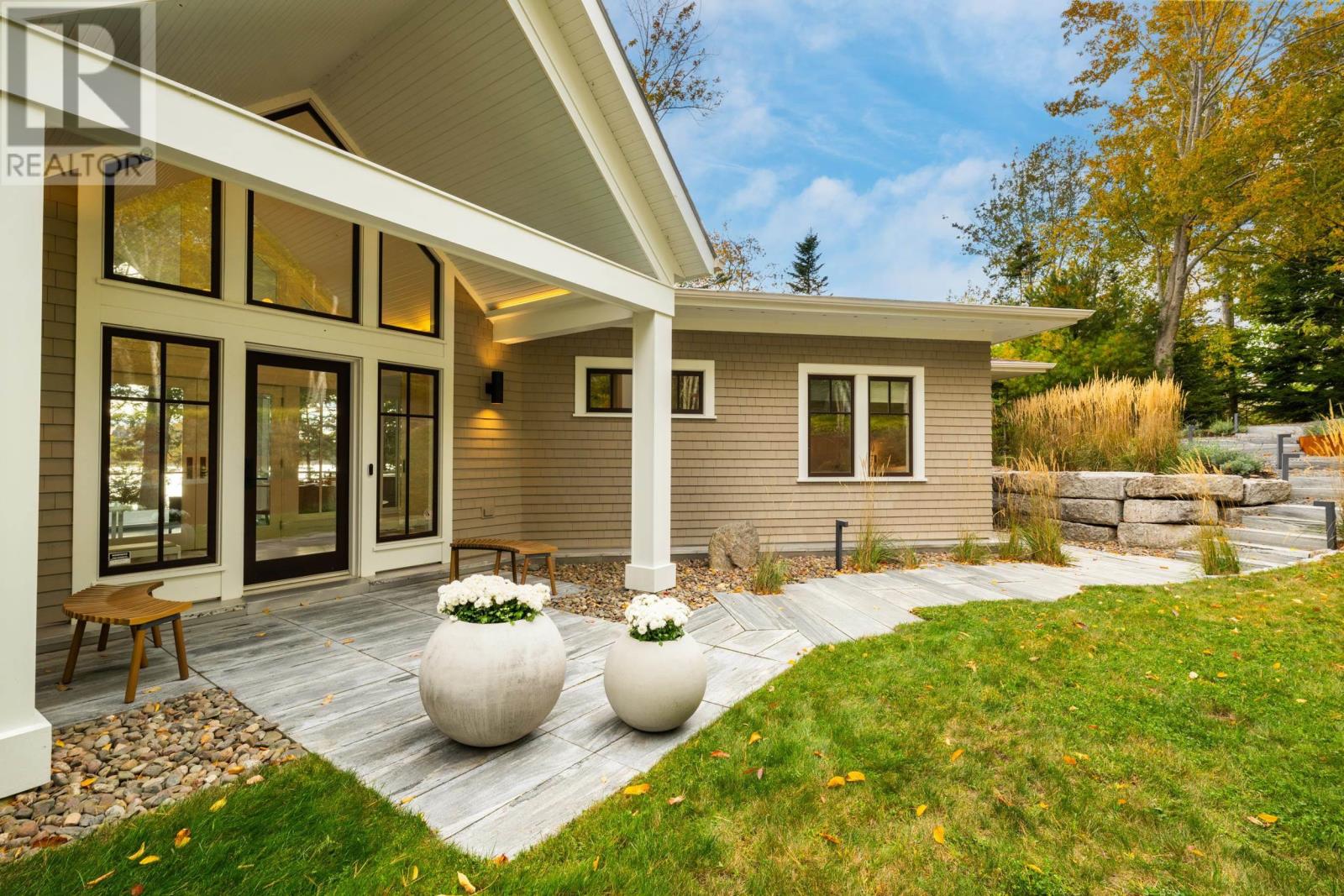 32 Himmelman Lane, Herman's Island, Nova Scotia  B0J 2E0 - Photo 5 - 202525992