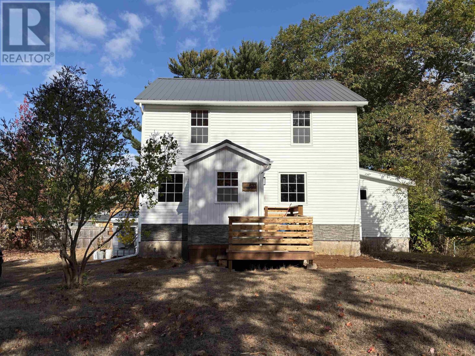 637 Aldred Drive, Greenwood, Nova Scotia  B0P 1R0 - Photo 2 - 202526075