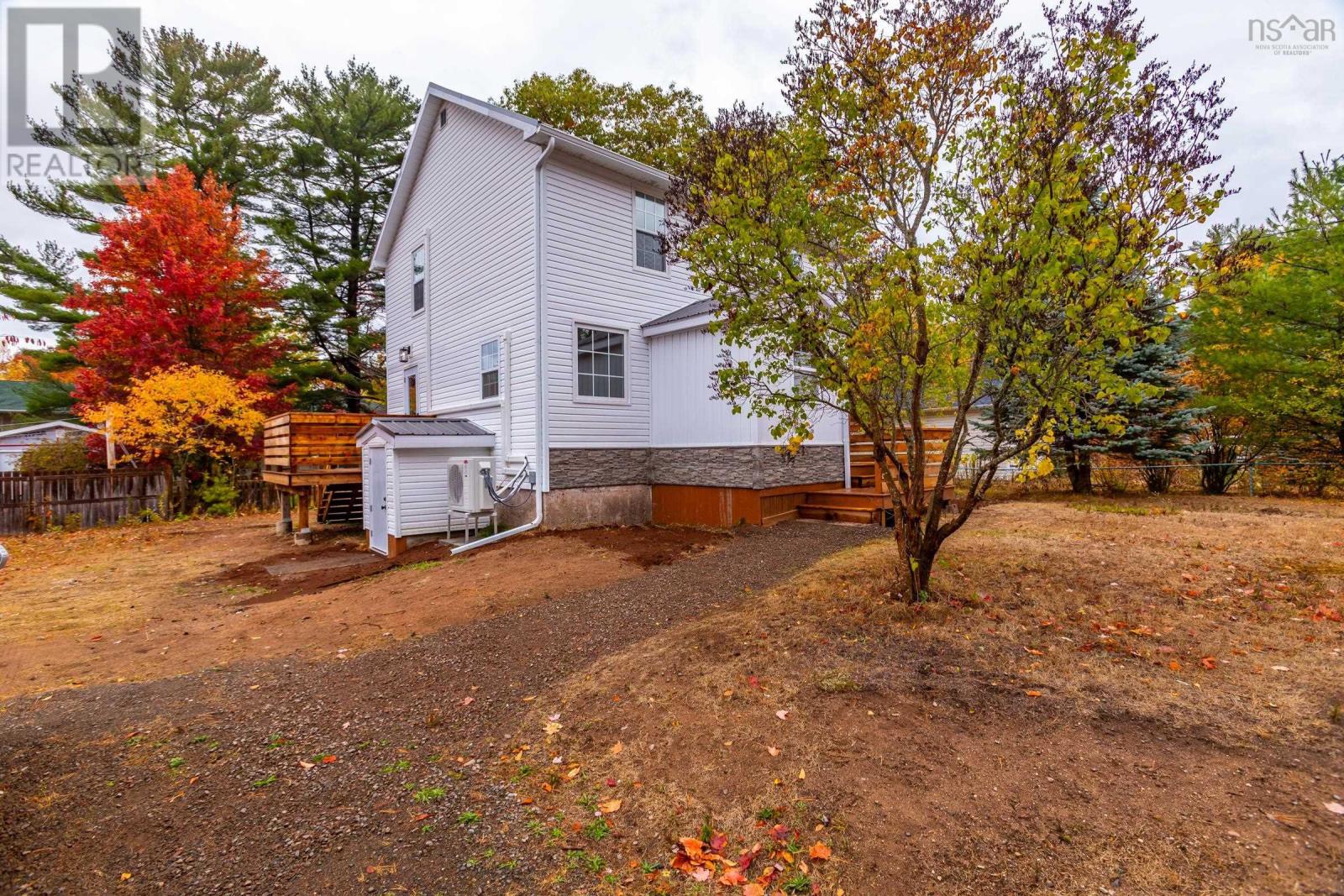 637 Aldred Drive, Greenwood, Nova Scotia  B0P 1R0 - Photo 3 - 202526075