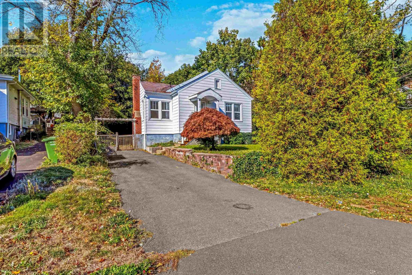 11 Ashdale Avenue, Halifax, Nova Scotia  B3N 2C7 - Photo 5 - 202526079