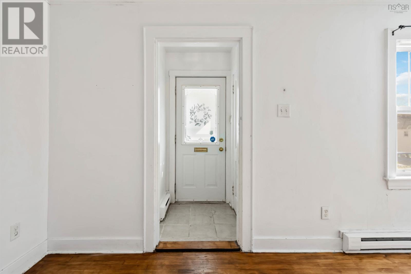 11 Ashdale Avenue, Halifax, Nova Scotia  B3N 2C7 - Photo 6 - 202526079