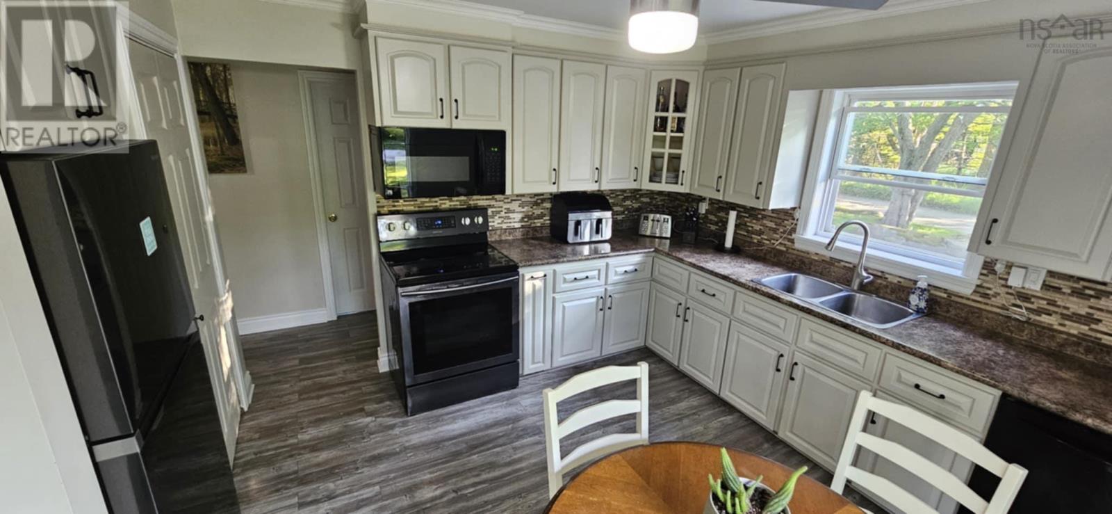 202 Saunders Road, Deerfield, Nova Scotia  B5A 5N6 - Photo 6 - 202526107